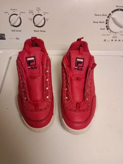 Used Fila shoes