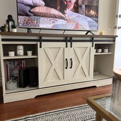 Tv stand