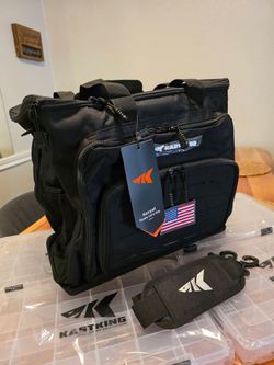 KastKing Karryall Fishing Tackle Bag