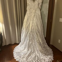 Vintage Wedding Dress