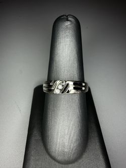 Anillo en Oro blanco 14k con diamantes naturales