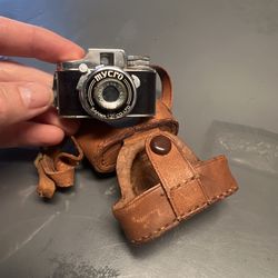 Mycro Vintage Subminiature “Hit Type"  Film Camera W/ 20mm 4.5 Lens & Case