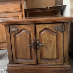 Night Stand Vintage 