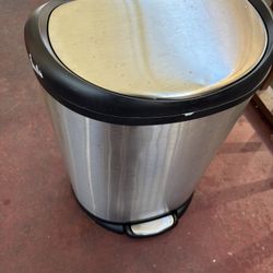 Trash Can 13 a 15 Galones 