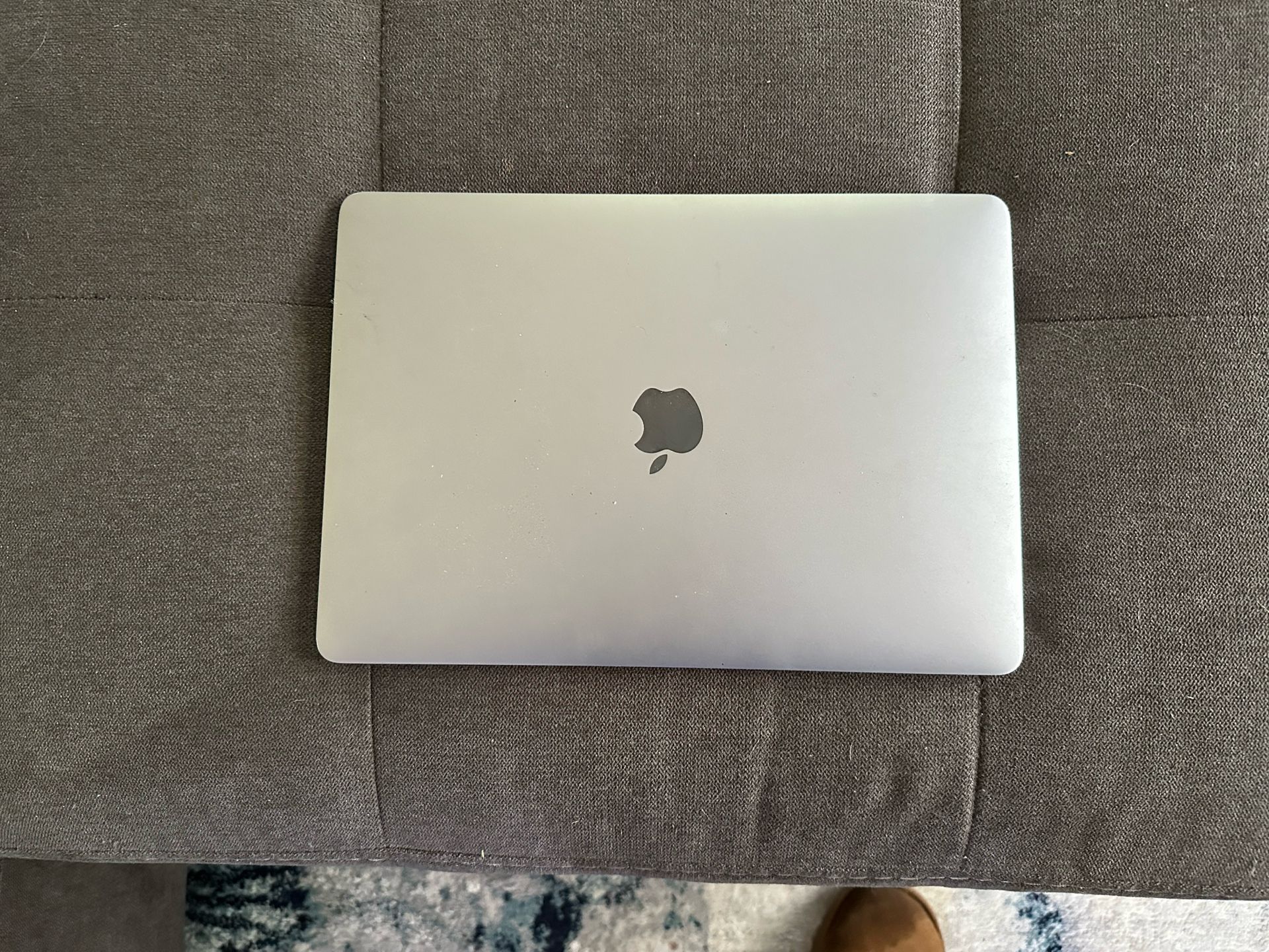 MacBook Pro Not Working/For Parts