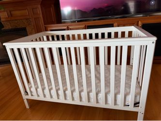 Baby crib