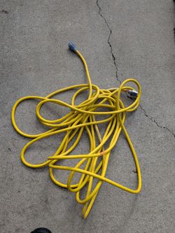 Heavy duty extension cord