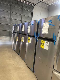 Clearance Refrigerators – Used & Dented