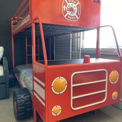 Bunk Bed 