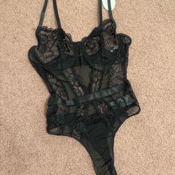 New Medium Lace Black Stretchy Bodysuit Lingerie 
