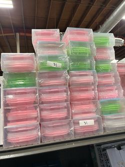 Yeppiko Freezer Food Trays Cubes - Stock Storage Freeze Cup Cubes with Leakproof Lids 6 piece (3 Trays + 3 Lids) -e