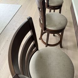 Bar Chairs Stools 