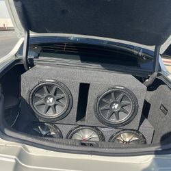 Kickers Subwoofers
