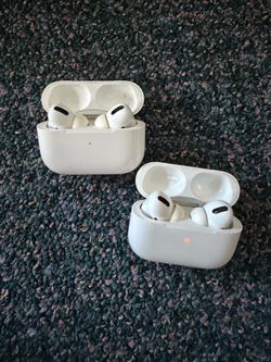 Apple Airpods Pro 1st gen (for parts)