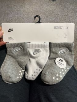 New Nike Toddler Non-Slip Grip Socks 3-Pack | 12–24 Months