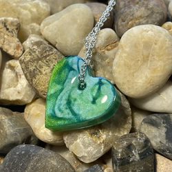 Handmade Heart Shaped Green Tones Pendant And Necklace