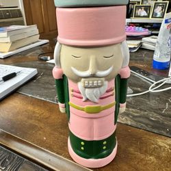 Nutcracker Candle 10oz