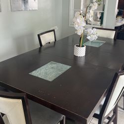 dinning table