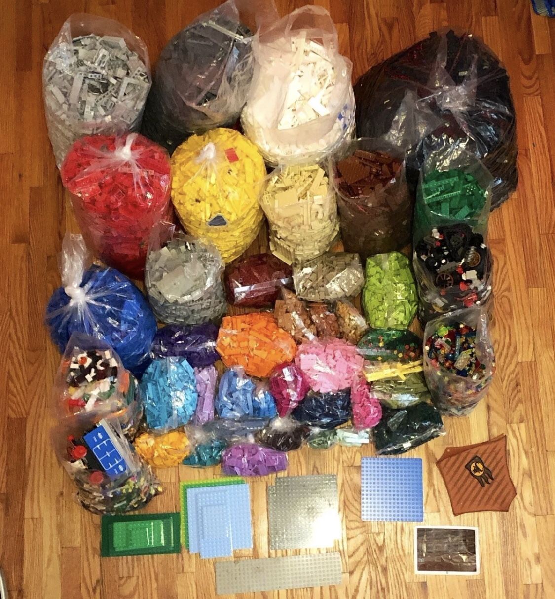 HUGE bulk loose Lego color sorted lot!!