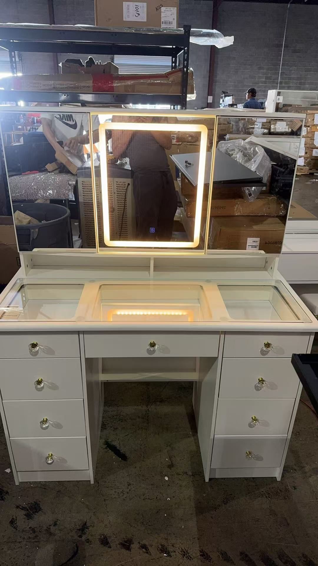 LED Makeup Vanity