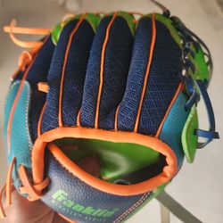 Franklin Youth Baseball Glove 9.5"