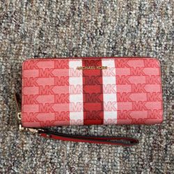 Micheal Kors Wallet