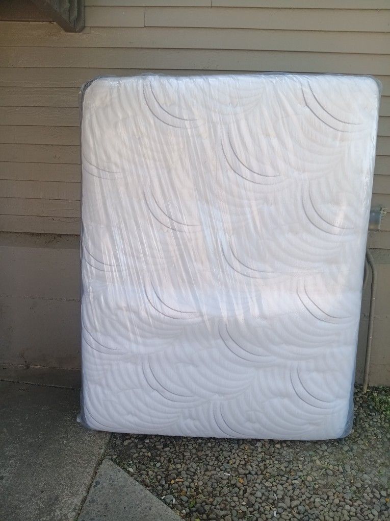 Queen Size Mattress