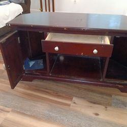 TV Table Ready  Thumbnail