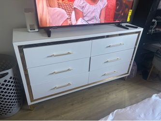 White / Gold Dresser and night stand for sale $400