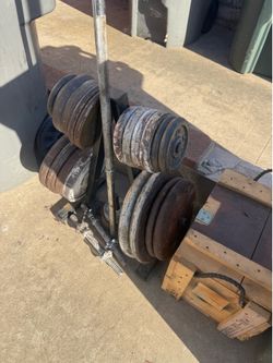 Standard weights with bar 348 lbs