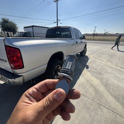 Llaves de autos / car keys and remotes