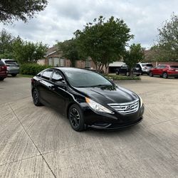 2011 Hyundai Sonata Sport! 4,300$ CASH