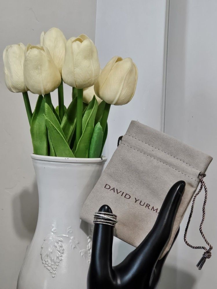 14K White Gold Plated Ring Size 7