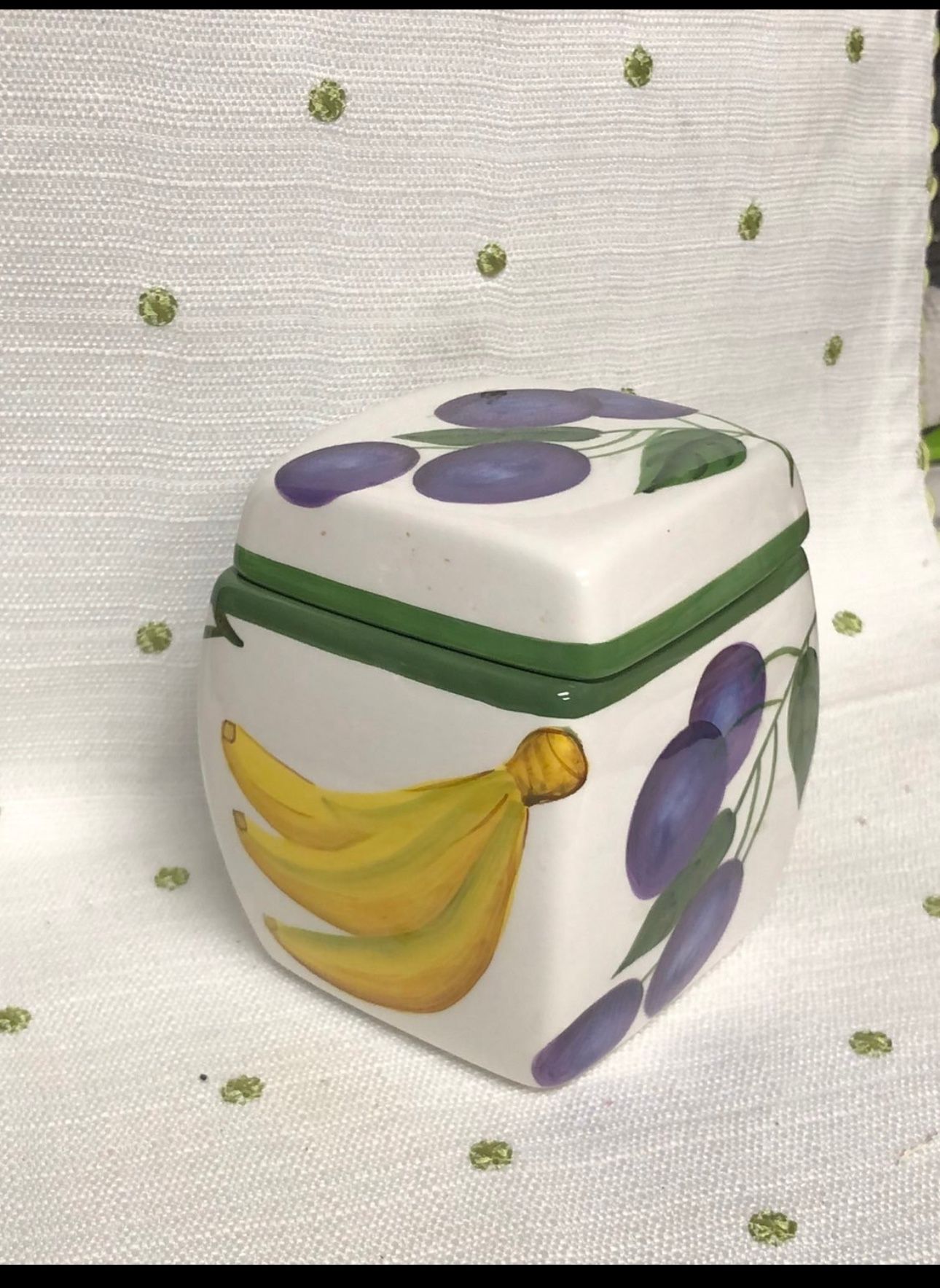Sorbet Ceramic Food Storage Jar With Fruits Design