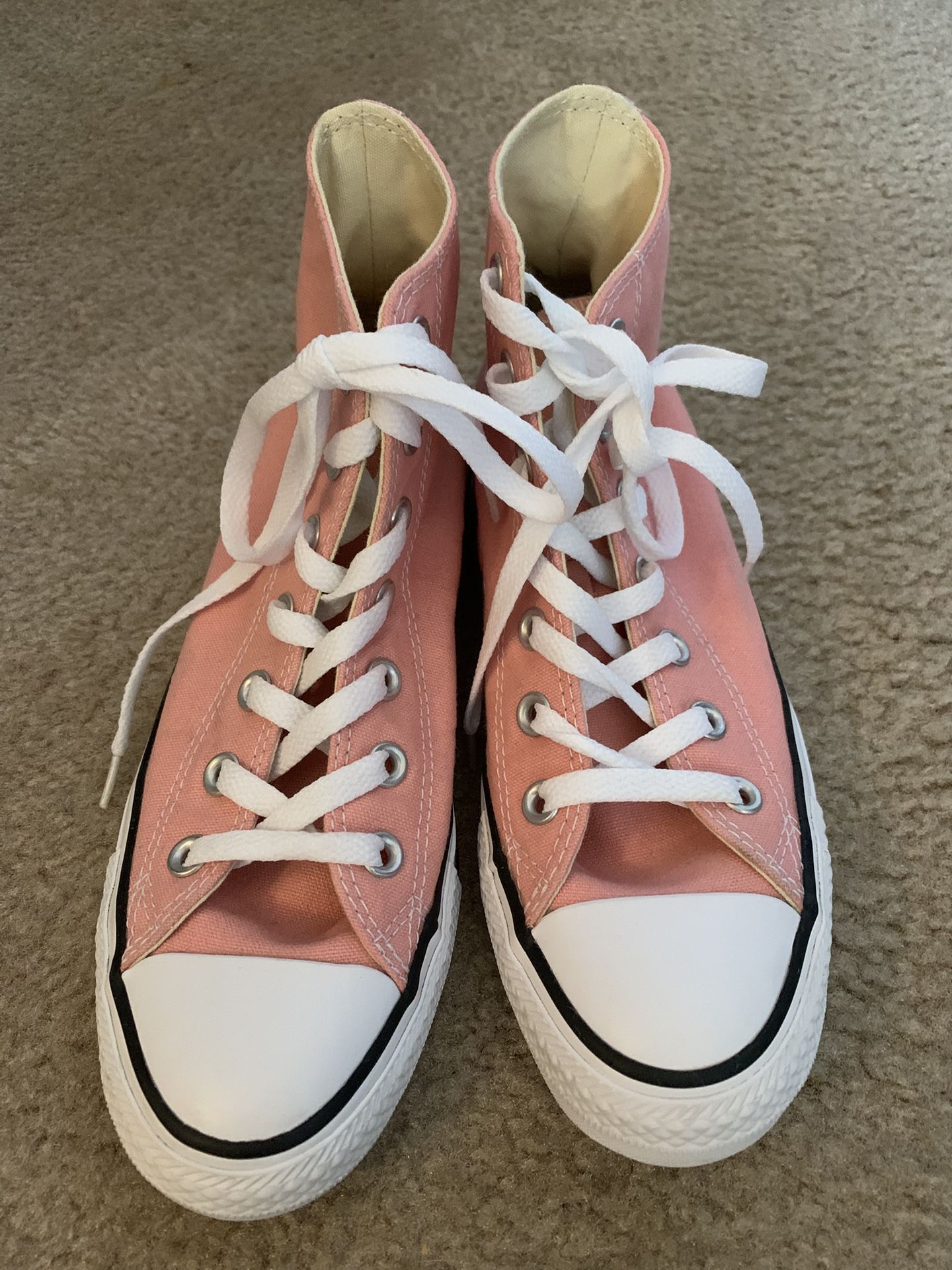 Converse All Stars Chuck Taylor Pink Women’s Size 7 Men’s Size 5 Sneakers Hightop Shoes Like New Worn Once 