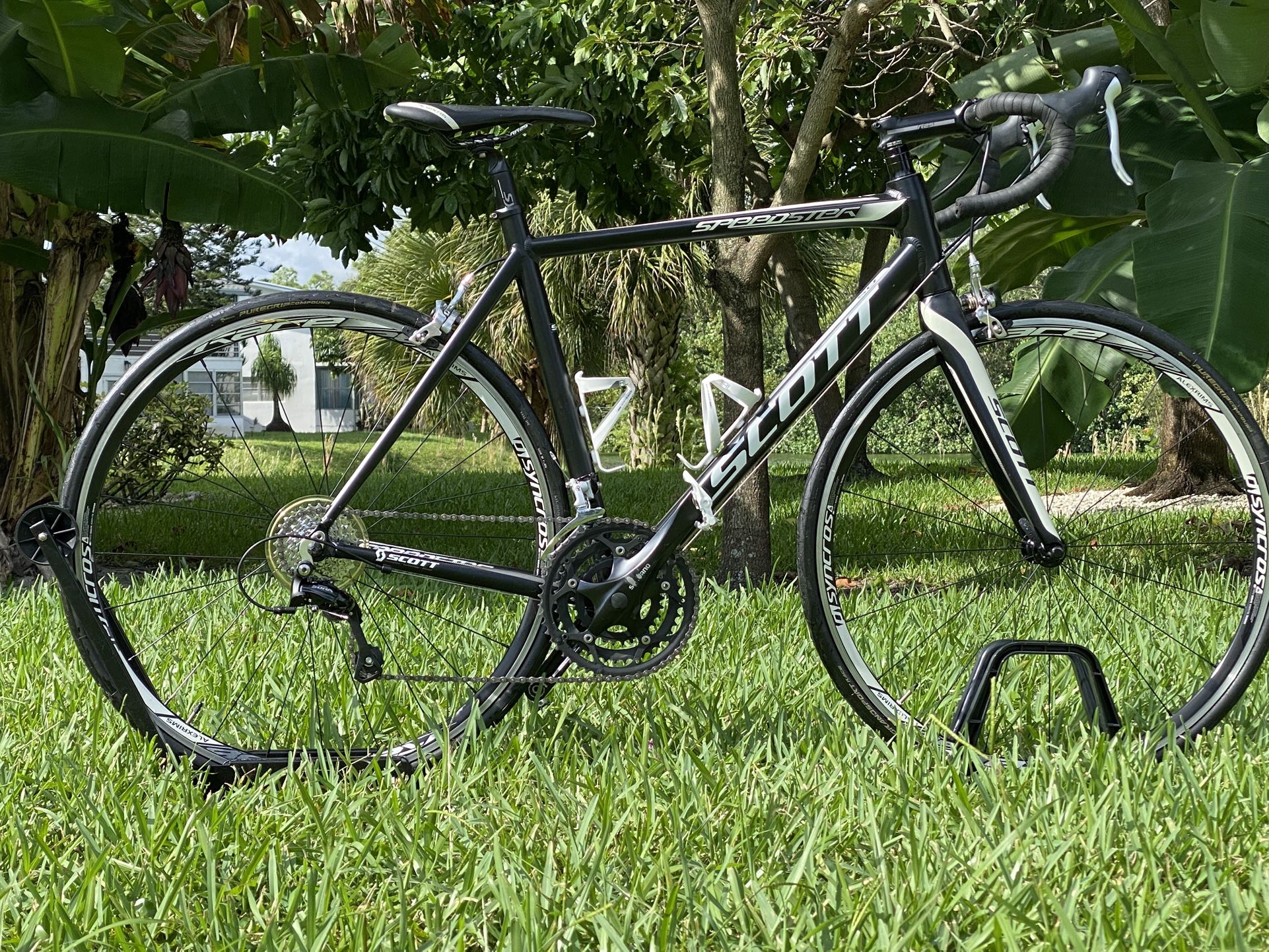 SCOTT SPEEDSTER 50. 56cm. Perfect In Every Way. Like New Without The New Price.