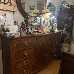 Bed,dresser And Mirror 