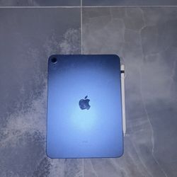 Ipad 10 blue with apple pencil and case