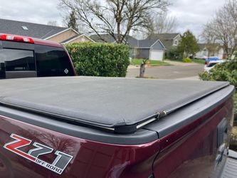 Soft Fold Tonneau Cover