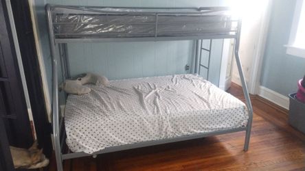 Bunk bed
