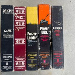 5 Vintage Avlon Hill Games 