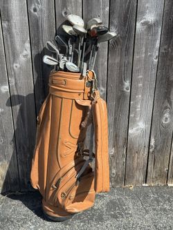 Golf clubs. Set Of 23 Pcs