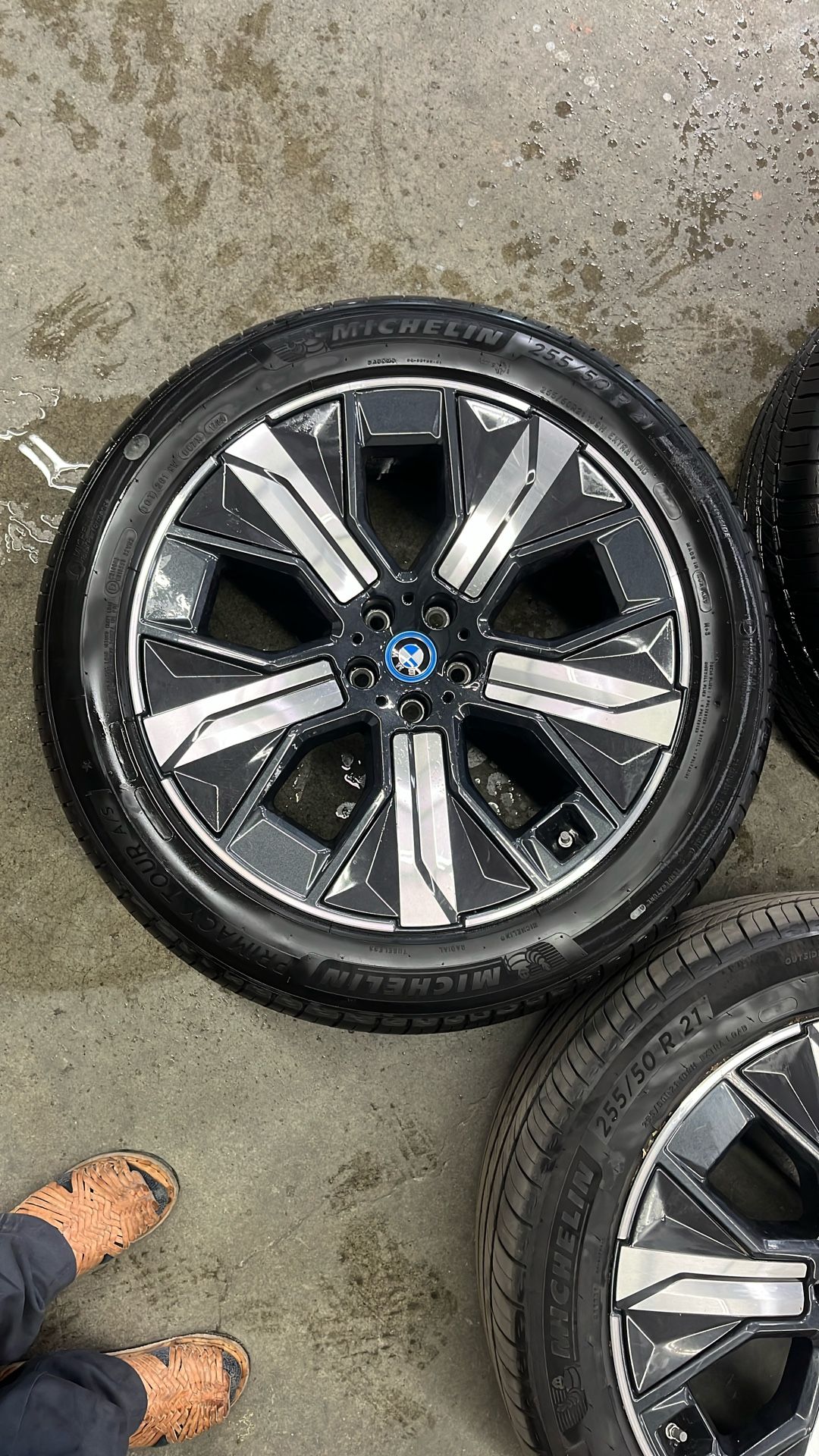 BMW Ix Wheels