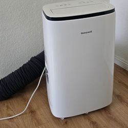 Honeywell 10,000 BTU Portable Air Conditioner 
