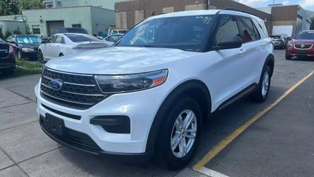 2020 Ford Explorer