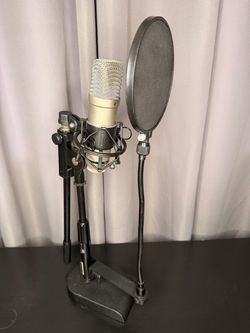 RØDE NT1-A Condenser Microphone Bundle SM6 Shock Mount Stand Cables Tested