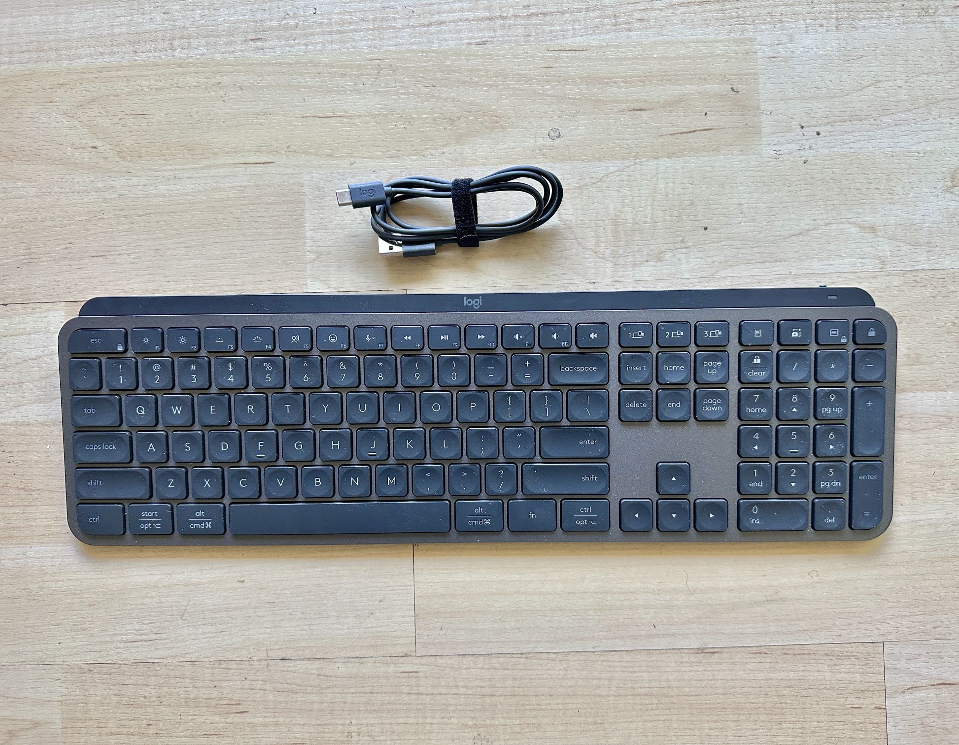 FIRM PRICE Logitech MX Keys Advanced Wireless Illuminated Keyboard Backlit LED for Business USBC YR0073
