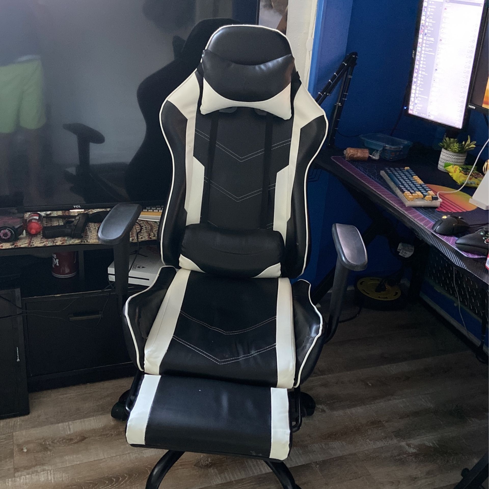 Gaming Chair for Sale in San Antonio, TX OfferUp