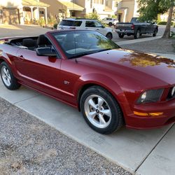 Ford Mustang Gt Convertible 