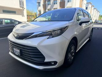 2025 Toyota Sienna